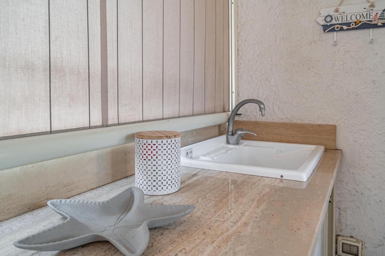 Naxos Bay Flat With Terrace 50 Meters From The Sea Apartment Giardini Naxos Exterior photo